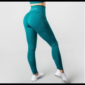 Alphalete Aero Leggings - Never been worn